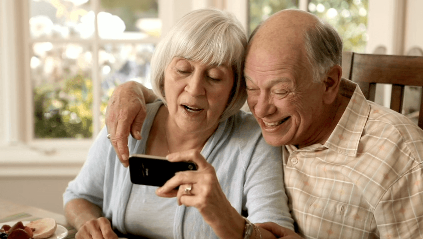 Expense Tracking with Fin Yahoo Finance Apps for Seniors