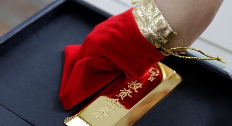 China boosts gold holdings to curb dollar reliance and hedge uncertainty - Imagem do artigo
