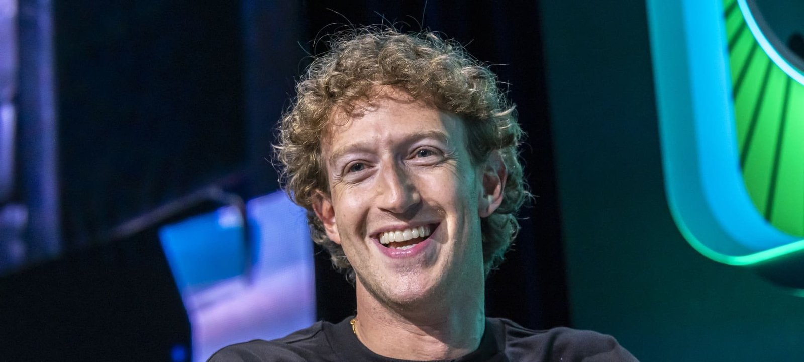 Tech giants escalate AI hiring battle with multimillion-dollar offers - Imagem do artigo