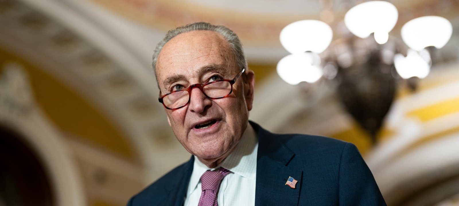 Democrats demand ACA tax credit extension in funding bill, risking shutdown - Imagem do artigo