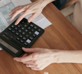 Hurricane Melissa leaves 19 confirmed dead in Jamaica; officials warn count likely to grow