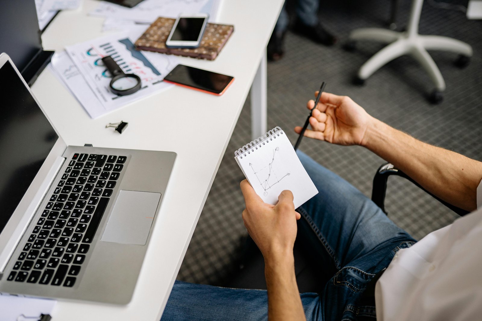 Buckingham Palace Announces Removal of Prince Andrew’s Royal Title - imagem internet 7