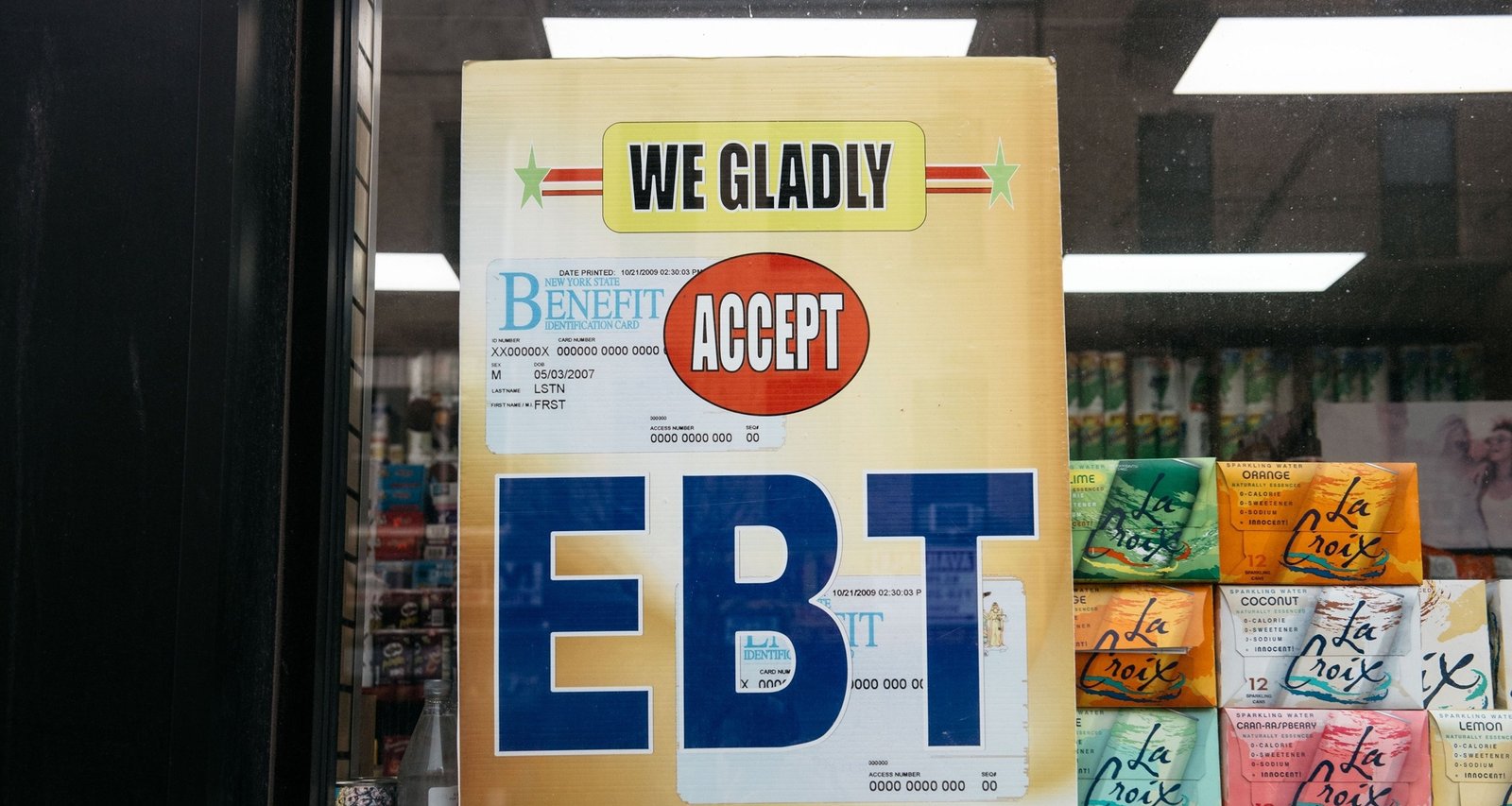 Millions Face Food Assistance Cutoff as SNAP Funding Pauses Amid Shutdown - Imagem do artigo original