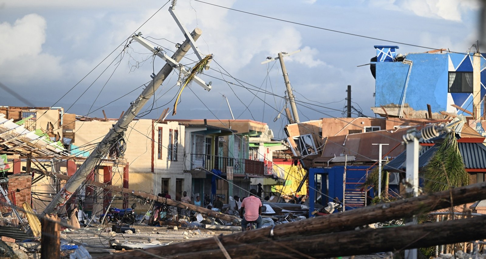 Hurricane Melissa leaves 19 confirmed dead in Jamaica; officials warn count likely to grow - Imagem do artigo original