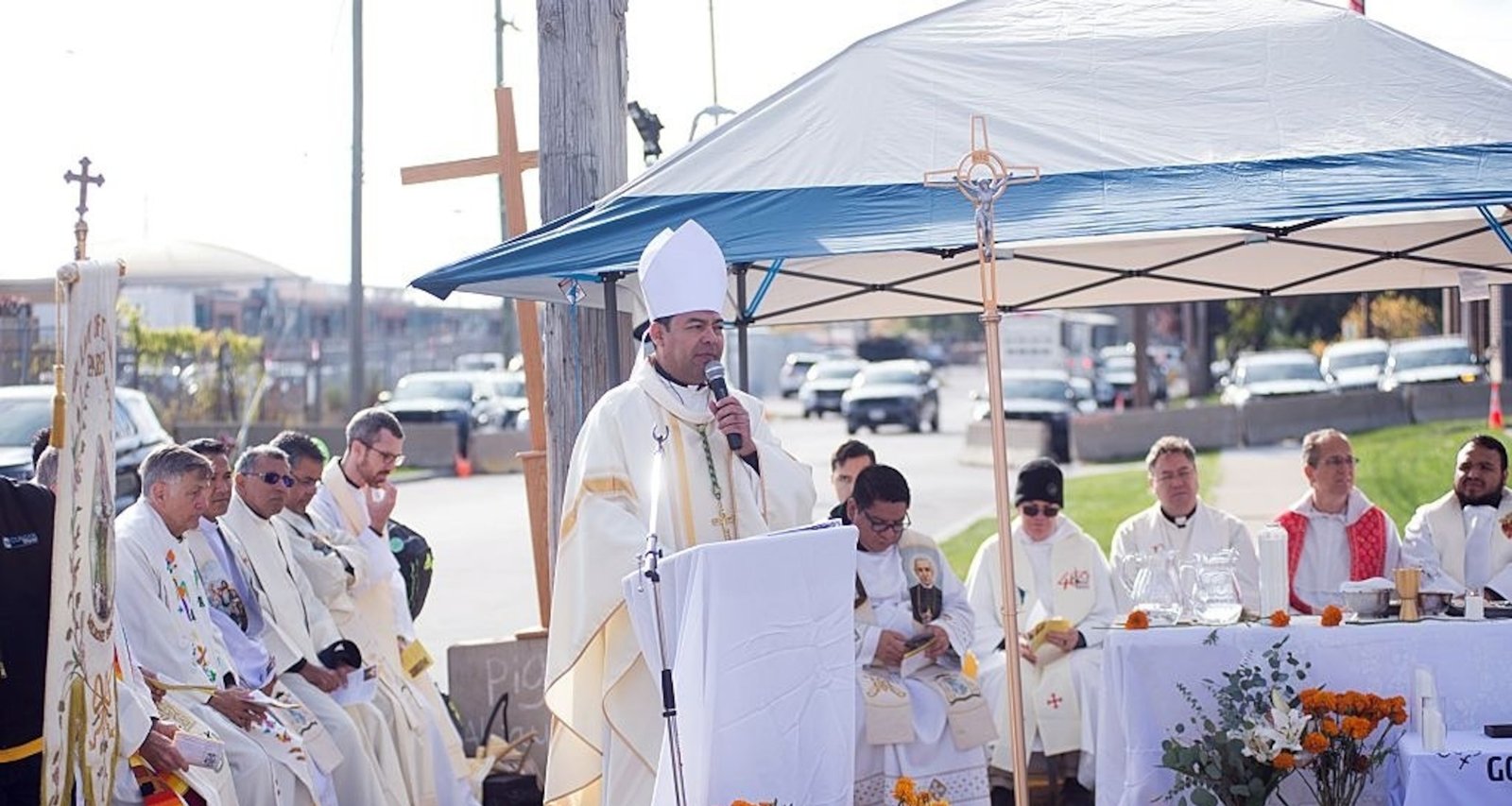 Faith Leaders Say ICE Again Bars Access for Communion at Illinois Detention Site - Imagem do artigo original
