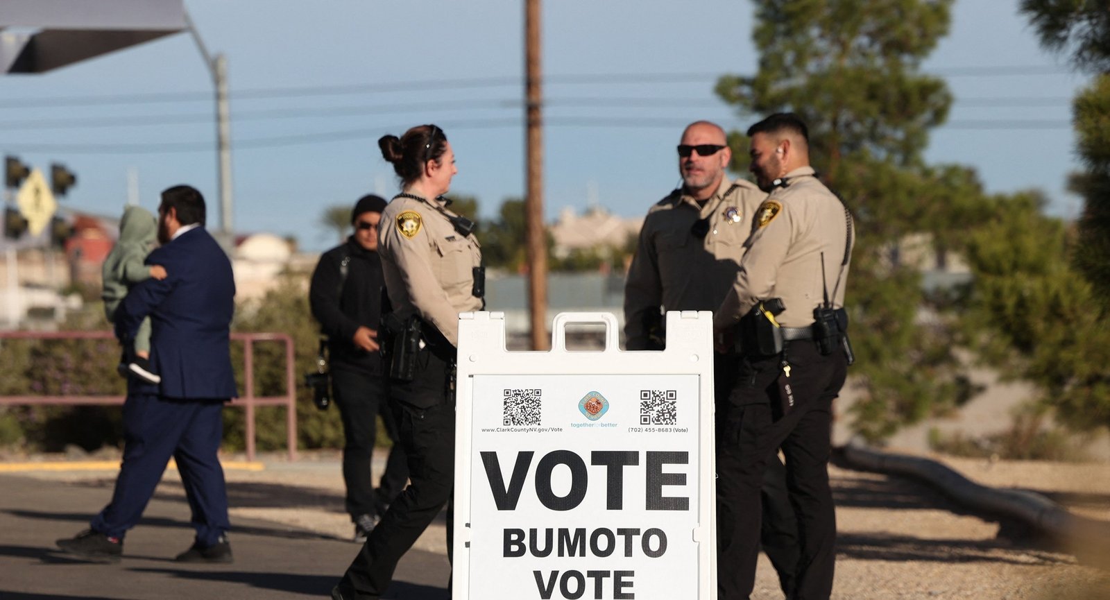 U.S. Election Officials Told to Brace for Escalating Threats Ahead of November Vote - Imagem do artigo original