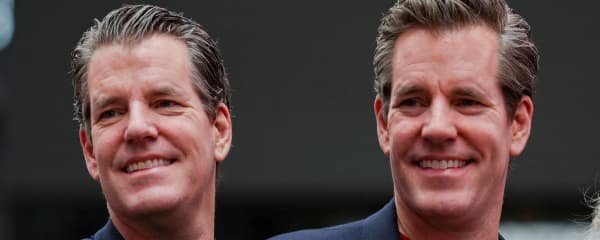 Survey Finds Millionaires Happier With Trainers and Therapists Than With Wealth Advisors - Imagem do artigo original