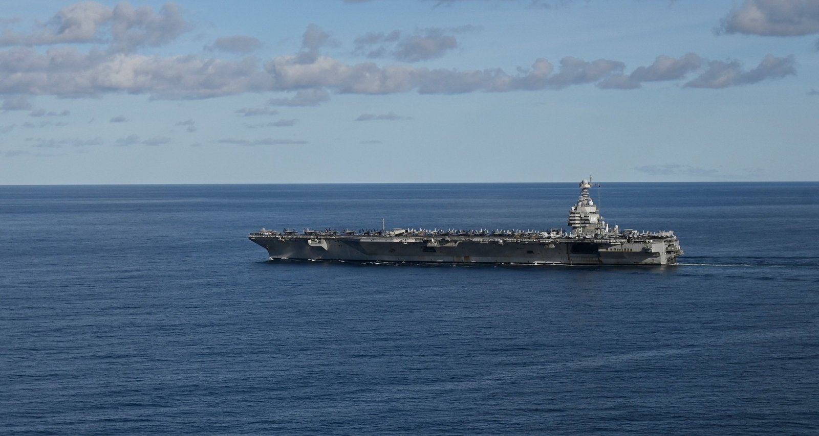 U.S.S. Gerald R. Ford Strike Group Enters Caribbean to Bolster Counter-Narcotics Mission - Imagem do artigo original