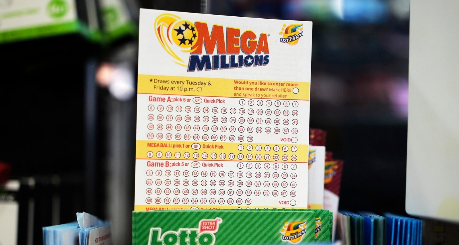 Mega Millions Jackpot Climbs to $980 Million Ahead of Friday Drawing - Imagem do artigo original