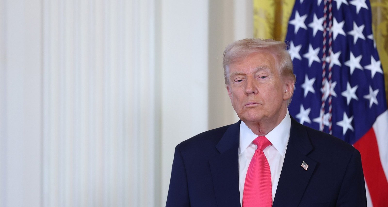 Trump urges Justice Department to examine Epstein connections to Clinton and others - Imagem do artigo original