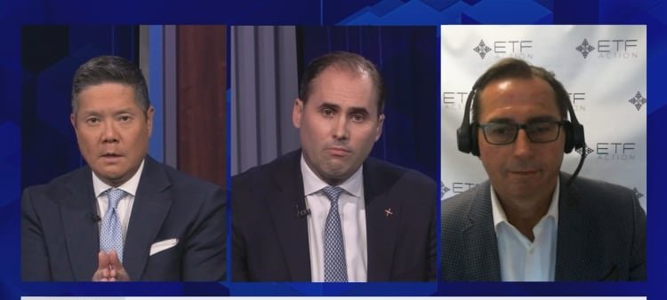 Infrastructure and Industrial ETFs Gain Traction as Reshoring and Electrification Bolster AI Supply Chain - Imagem do artigo original