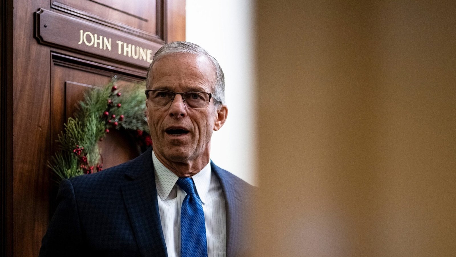 Senate Poised to Deliver Epstein Records Bill to Trump After Unanimous Approval - Imagem do artigo original