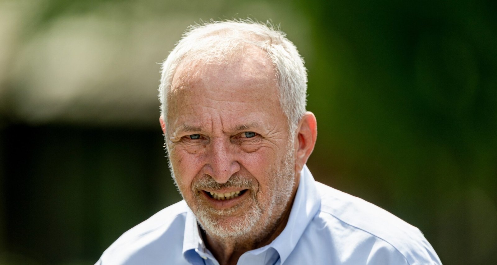 Larry Summers Steps Down From OpenAI Board Following Release of Epstein Emails - Imagem do artigo original