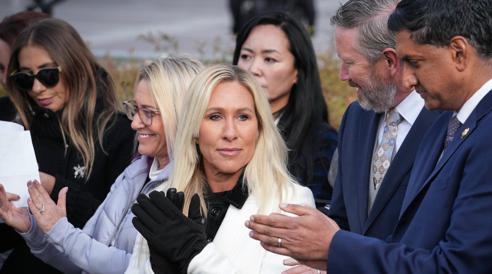 Rep. Marjorie Taylor Greene to Leave Congress at the Start of 2026 - Imagem do artigo original