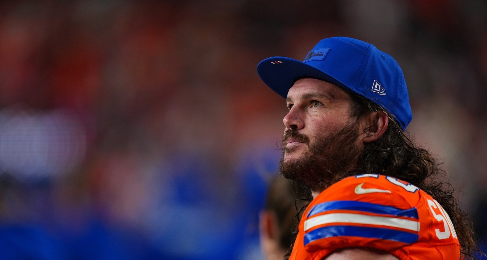 Broncos linebacker Alex Singleton details rapid testicular cancer diagnosis and recovery - Imagem do artigo original