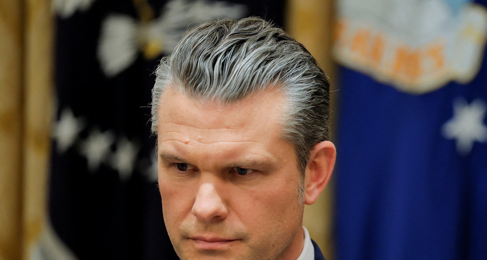 Pentagon Watchdog Says Hegseth’s Signal Messages Risked Exposing Yemen Strike Details - Imagem do artigo original