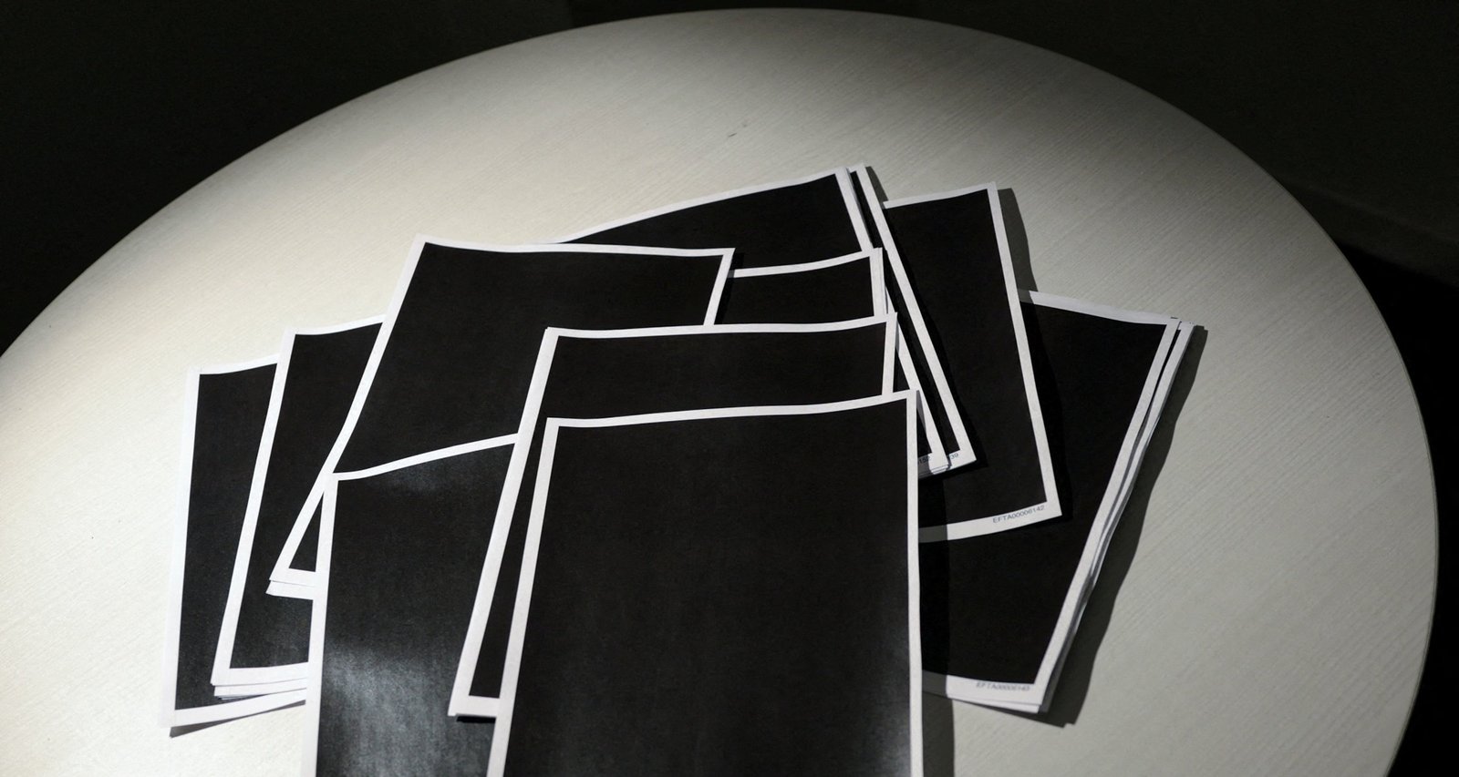 Epstein Accusers Say Justice Department Breached Law in Partial Release of Case Files - Imagem do artigo original