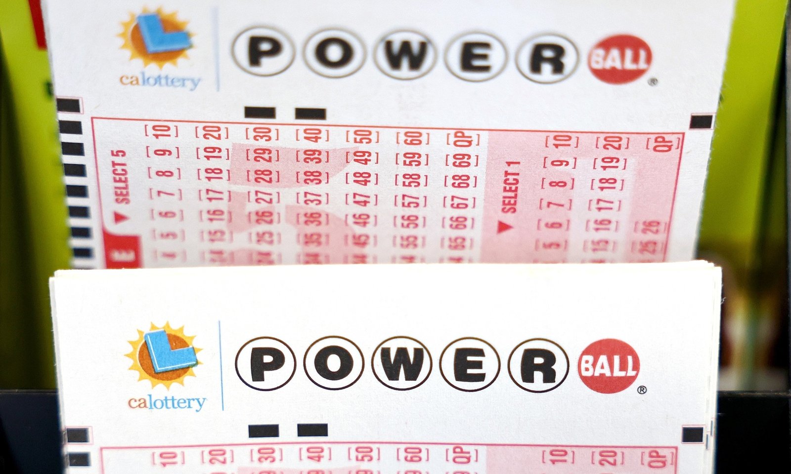 Arkansas Ticket Claims Record-Setting $1.817 Billion Powerball Prize on Christmas Eve - Imagem do artigo original
