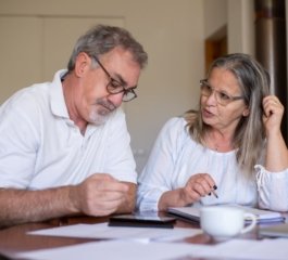 Cotton Futures End Week Slightly Lower Despite Record U.S. Export Sales