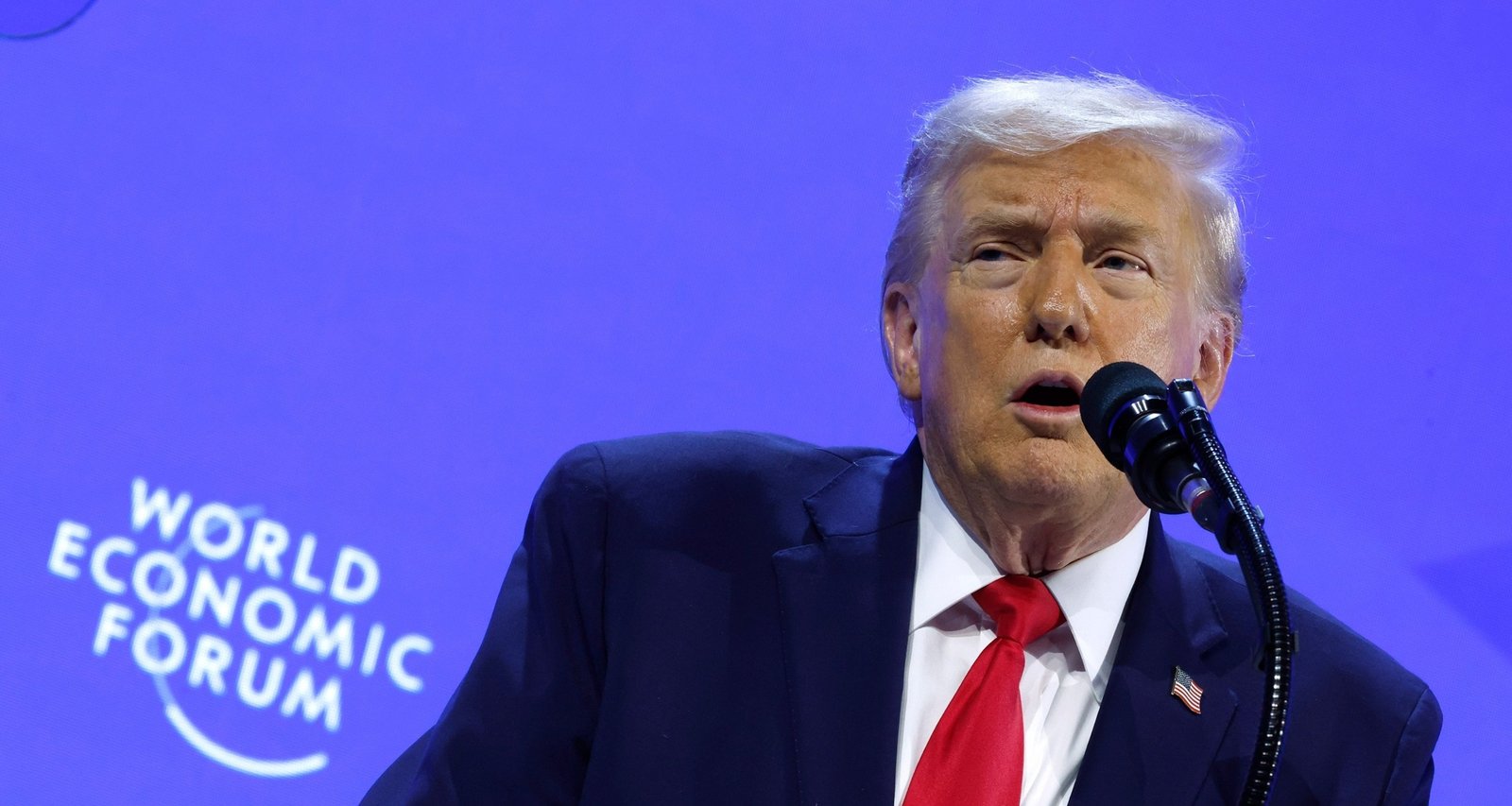 Trump Pauses Tariffs After Outlining Preliminary Greenland Agreement With NATO - Imagem do artigo original