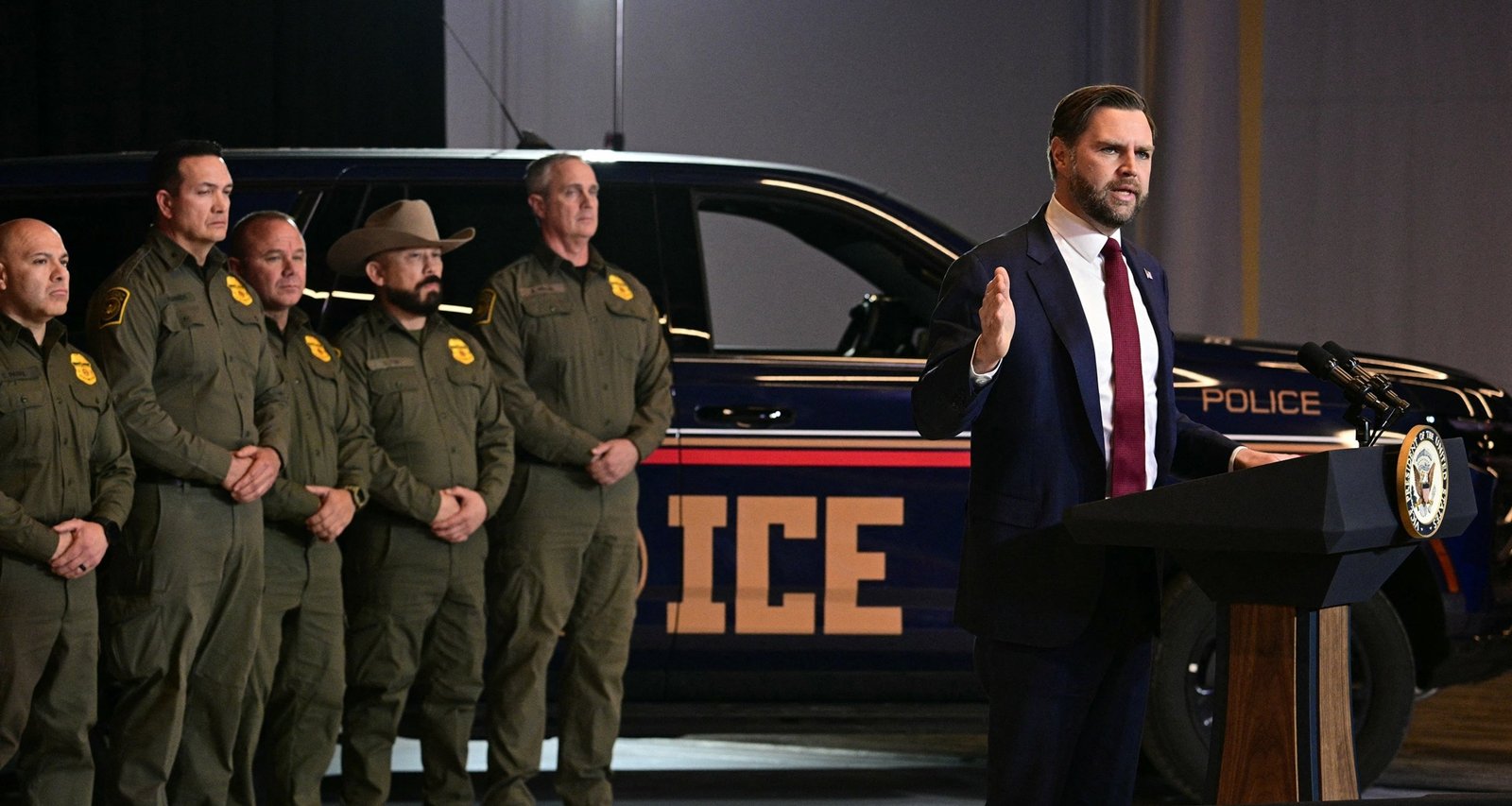 Vance Urges Minneapolis Leaders to Ease Tensions as Federal-Local Friction Grows - Imagem do artigo original