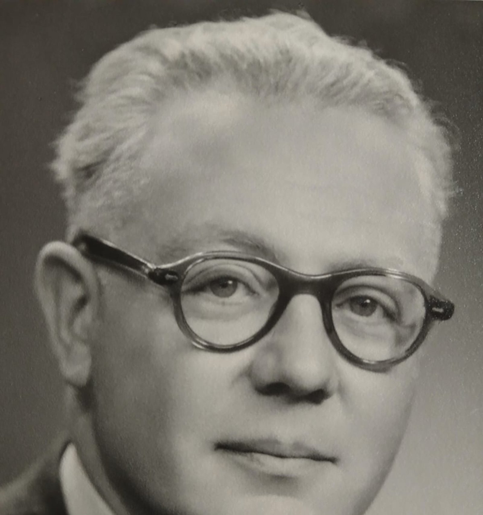 DNA test reconnects Australian woman with dozens of Jewish relatives long presumed lost in the Holocaust - Imagem do artigo original