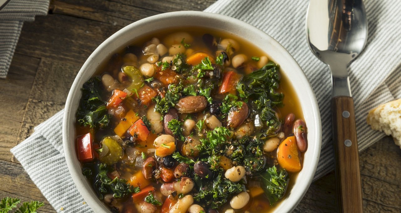 Blue Zones Unveils 2025’s Most Popular Longevity-Focused Recipes - Imagem do artigo