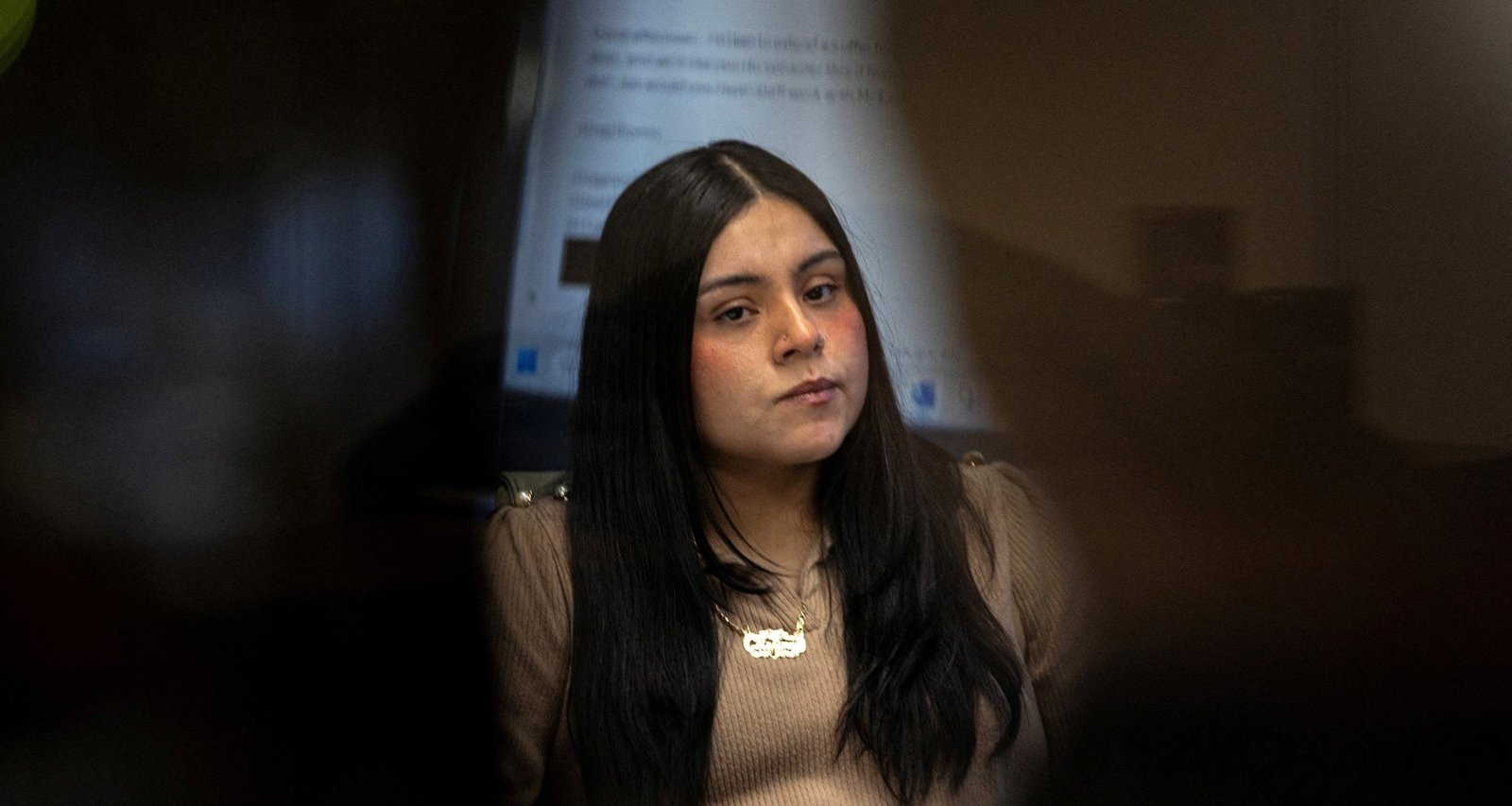 Video Footage Undermines DHS Account of Chicago Shooting Involving Marimar Martinez - Imagem do artigo original