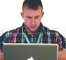 Polite Language Alters Human Perception of AI, Researchers Say