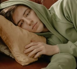 Ritual-Based Strategies Aim to Ease the “Flat” Feeling Reported in Early Sobriety