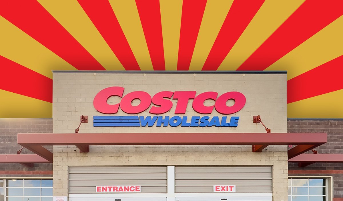 New Name-Brand Footwear Lands at Costco With Prices Starting Below $10 - Imagem do artigo